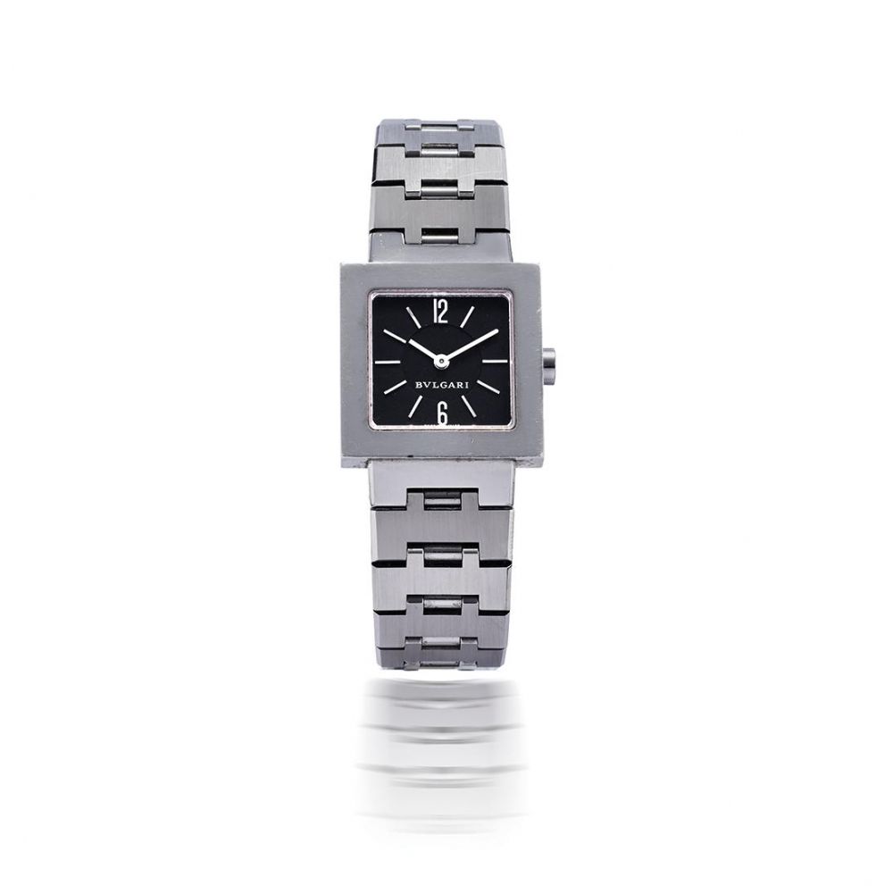 BULGARI. MONTRE BRACELET EN ACIER DE FORME CARREE MOUVEMENT QUARTZ