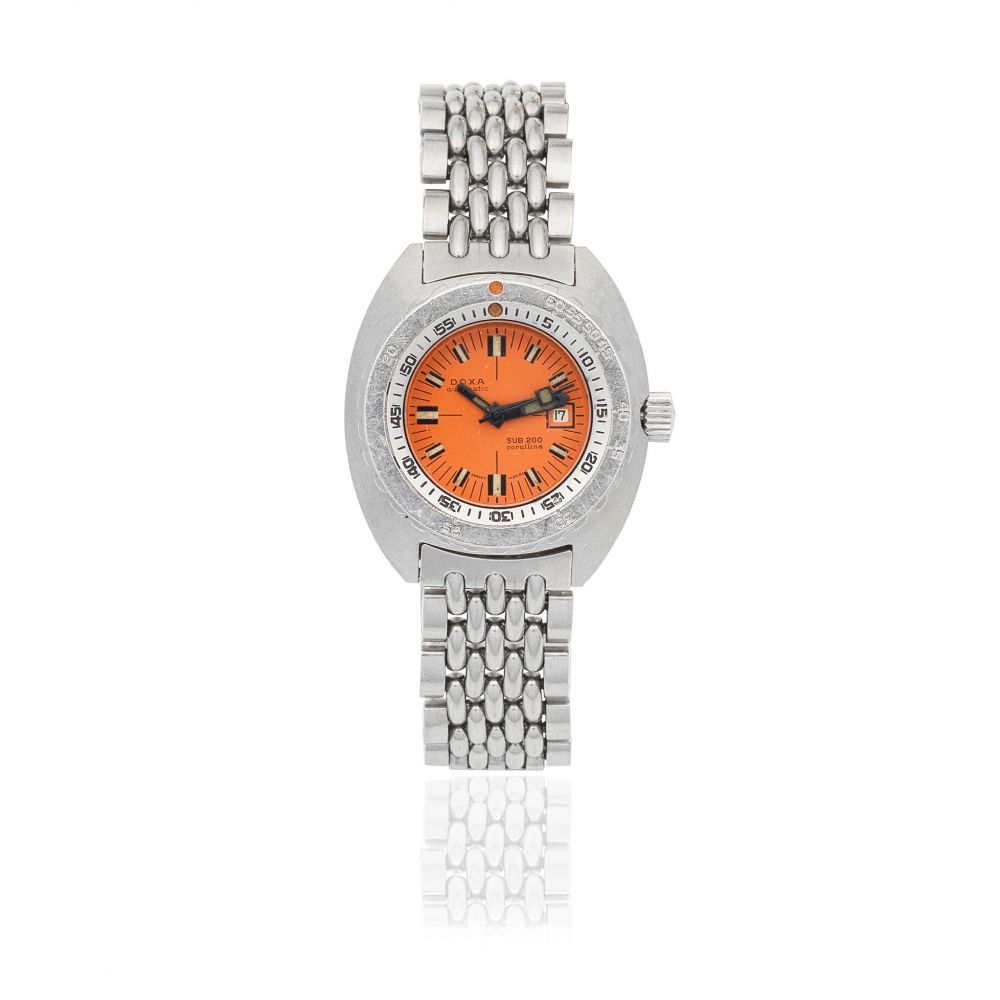 Doxa. A lady's stainless steel automatic calendar bracelet watch