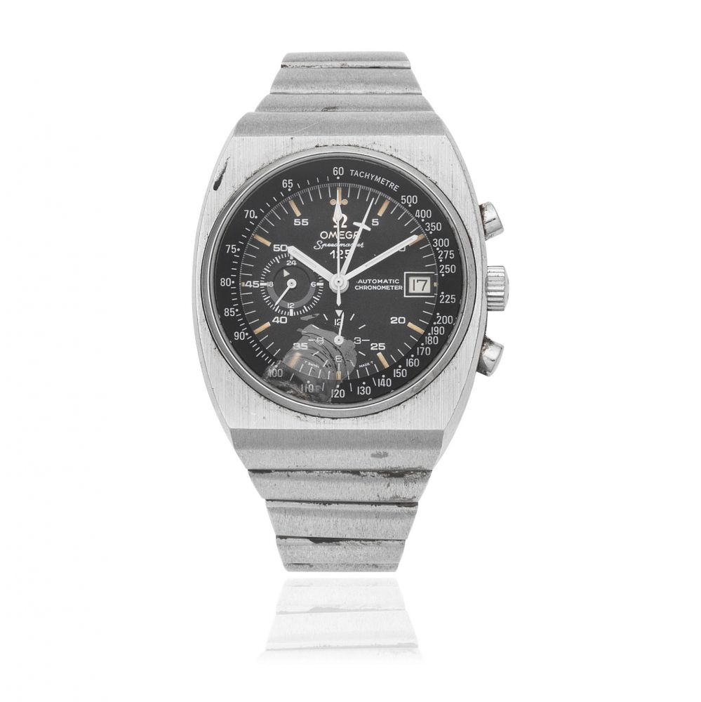 Omega. A stainless steel automatic calendar chronograph bracelet watch