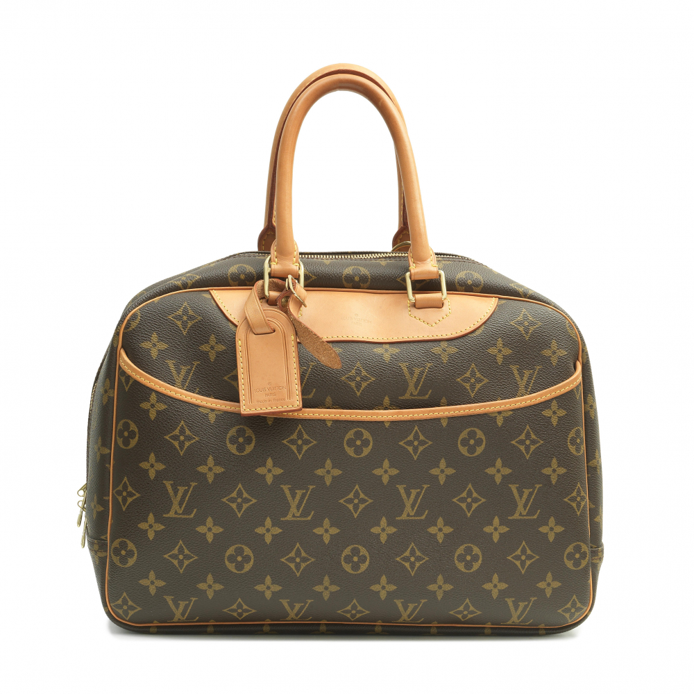 Louis Vuitton: a Monogram Deauville Bag