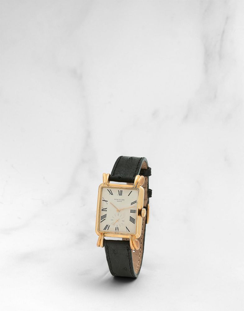 Patek Philippe. Montre bracelet en or jaune 18K (750) de forme rectangulaire mouvement mécanique