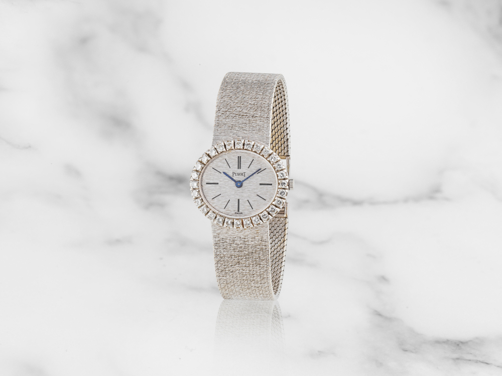 Piaget. Montre bracelet de dame en or blanc 18K (750) sertie de diamants mouvement mécanique