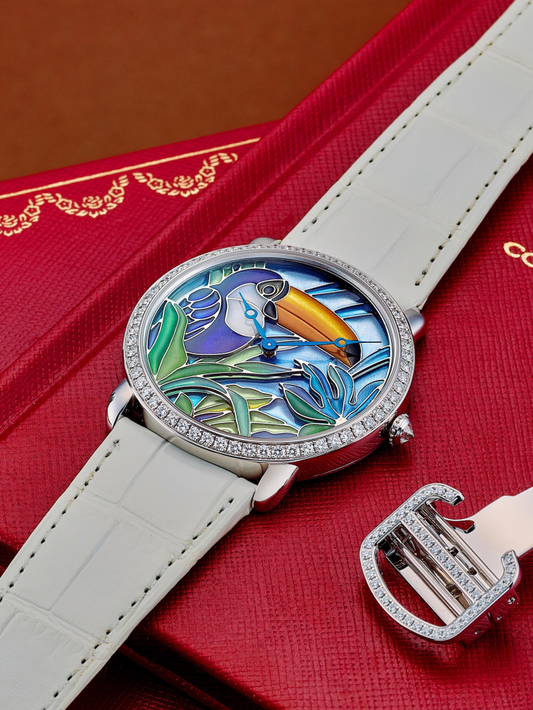CARTIER | D'ART RONDE LOUIS CARTIER, REF.HPI-00701, A NEW OLD STOCK AND LIMITED EDITION WHITE GOLD AND DIAMOND-SET WRISTWATCH WITH TOUCAN MOTIF ENAMEL DIAL, CIRCA 2015