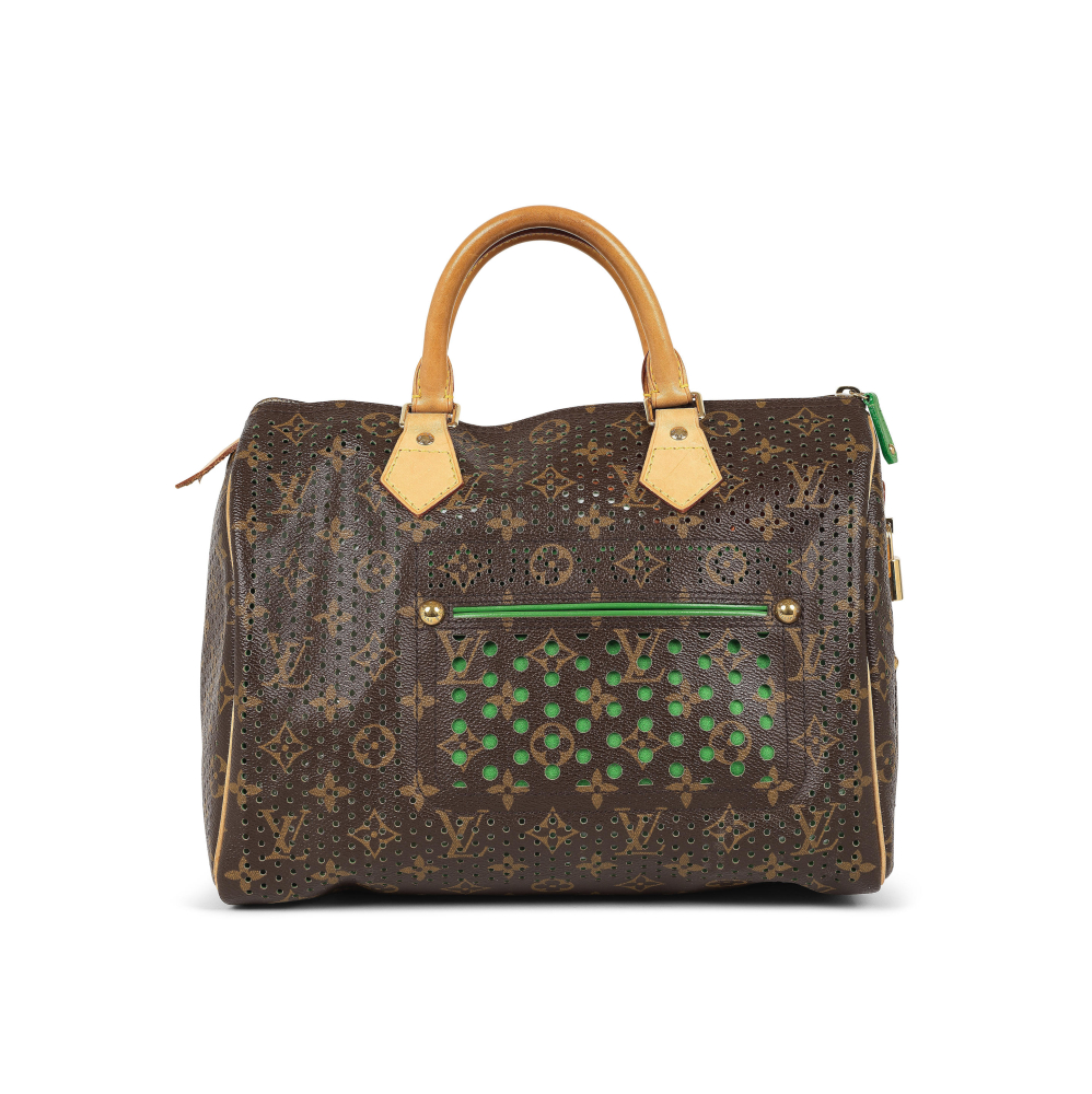 Louis VUITTON, Edition Limitée, année 2001. Sac "Speedy Perforé" en toile Monogram et daim vert.
