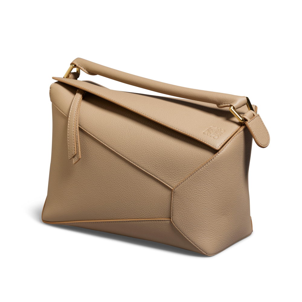 LOEWE: PUZZLE EDGE BAG