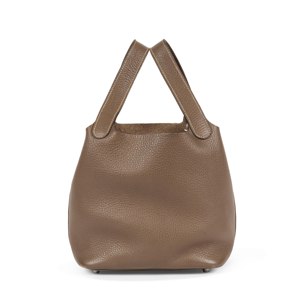 HERMES Paris. Sac Picotin PM en cuir Taurillon étoupe.