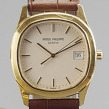 Patek Philippe. A gents 18ct gold quartz centre seconds calendar wristwatch