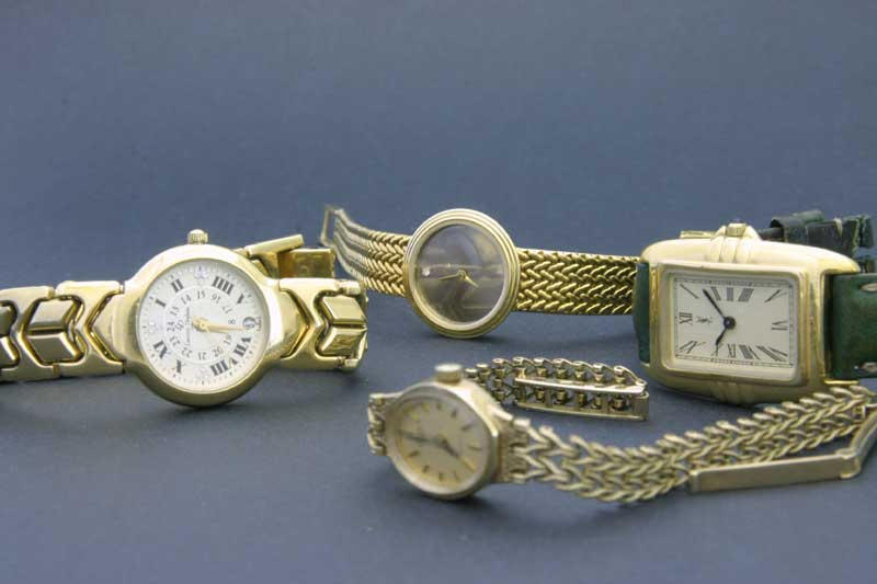 recoger lo hizo historia Relojes Saint Laurent Yves Saint Laurent autres horlogerie - Catálogo de  artículos nuevos y usados