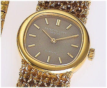 Patek Philippe. A lady's 18ct gold bracelet watch