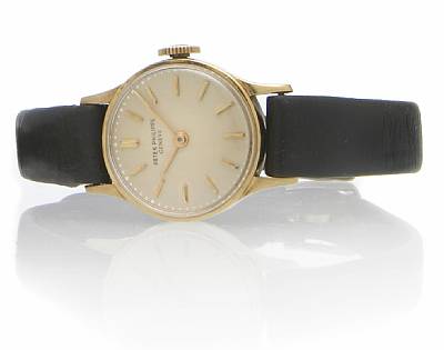Patek Philippe & Co. A Lady's 18k gold wristwatch