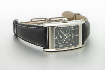 Audemars Piquet. A fine 18k white gold self-winding rectangular perpetual calendar wristwatch with leap-year indicator