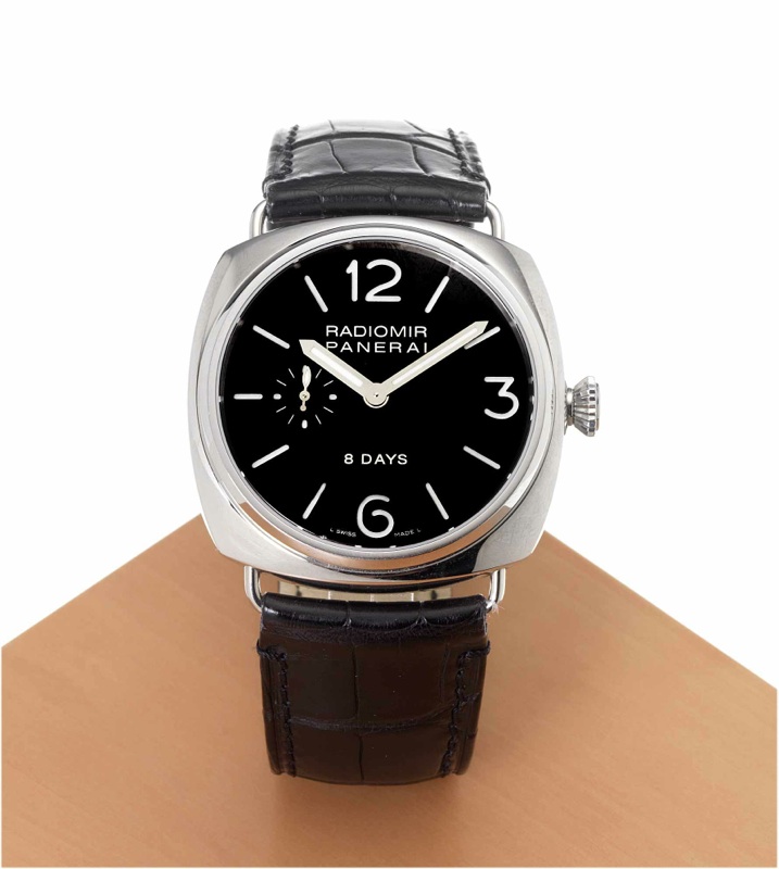 Officine Panerai. A fine stainless steel military-type 8-Day wristwatch with a stainless steel Officine Panerai buckle together with a fitted box and guarantee card