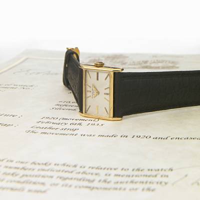 Patek Philippe & Co. An unusual 18k gold horizontal rectangular 'drivers' wristwatch