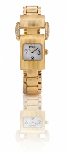 Piaget. A fine 18ct gold diamond ladies wristwatch