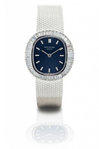 Patek Philippe. A fine 18ct white gold diamond manual wind ladies wristwatch