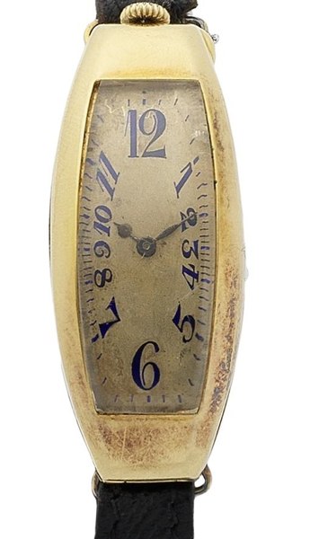 Movado. A rare 18ct gold manual wind wristwatch