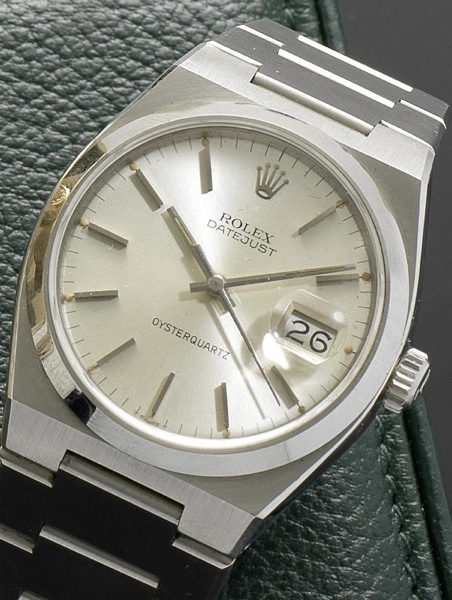 Rolex. A stainless steel centre seconds calendar bracelet watch Oysterquartz, Datejust, Ref:1700, Serial No. 5672***, Circa 1979