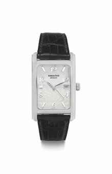 Audemars Piguet. A Large 18k White Gold Rectangular-Shaped Automatic Wristwatch with Date