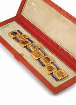 PATEK PHILIPPE. A VERY FINE, RARE AND ATTRACTIVE 18K GOLD, TIGER'S EYE AND LAPIS LAZULI BRACELET WATCH
