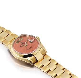 ROLEX. A FINE AND VERY RARE 18K GOLD AUTOMATIC WRISTWATCH WITH SWEEP CENTRE SECONDS, DAY, DATE, BRACELET AND CORAL DIAL
