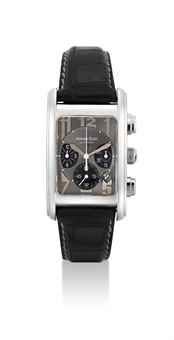 AUDEMARS PIGUET. AN 18K WHITE GOLD RECTANGULAR AUTOMATIC CHRONOGRAPH WRISTWATCH WITH DATE