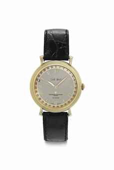 Vacheron Constantin. An 18k Gold Automatic Triple-Calendar Wristwatch with Vacheron Constantin International Guarantee and Presentation Box