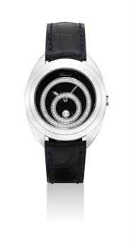 CHOPARD. A LADY'S 18K WHITE GOLD AND DIAMOND-SET WRISTWATCH