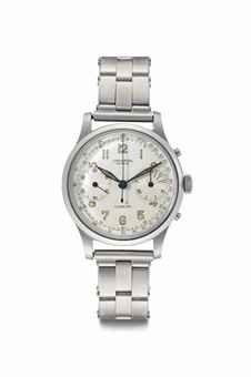 Universal Genève. A Fine and Attractive Stainless Steel Chronograph Wristwatch with Oversized Registers