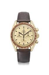 Omega. A fine and very rare 18K gold limited edition chronograph wristwatch with gold dial