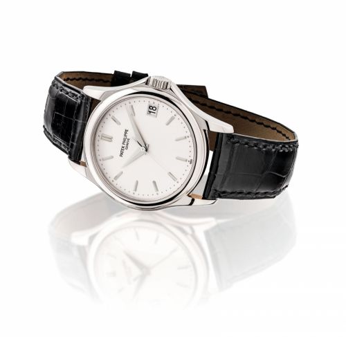 PATEK PHILIPPE. A FINE 18K WHITE GOLD AUTOMATIC WRISTWATCH WITH SWEEP CENTRE SECONDS AND DATE