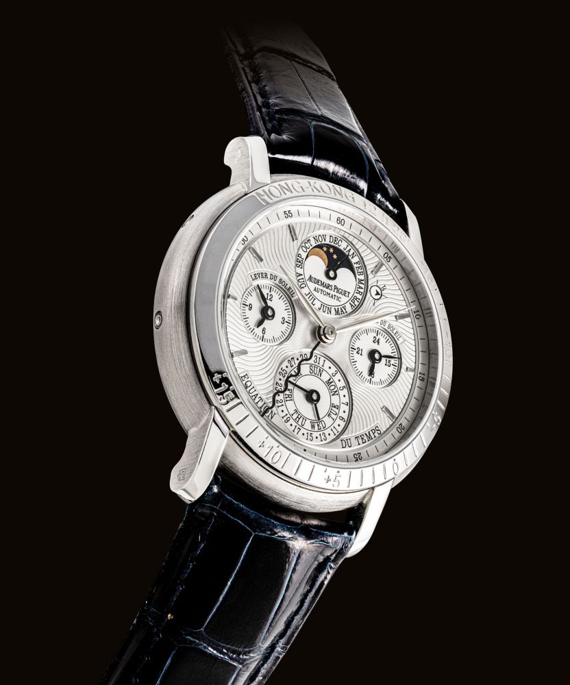 AUDEMARS PIGUET. A FINE AND EXTREMELY RARE PLATINUM LIMITED EDITION AUTOMATIC PERPETUAL CALENDAR WRISTWATCH WITH EQUATION OF TIME, MOON PHASES AND LEAP YEAR INDICATION, MADE TO COMMEMORATE THE 125TH ANNIVERSARY OF AUDEMARS PIGUET