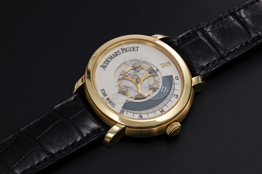 AUDEMARS PIGUET, A LIMITED EDITION GOLD MILLENARY STAR WHEEL TO MARK THE BRAND’s 125th ANNIVERSARY - CASE