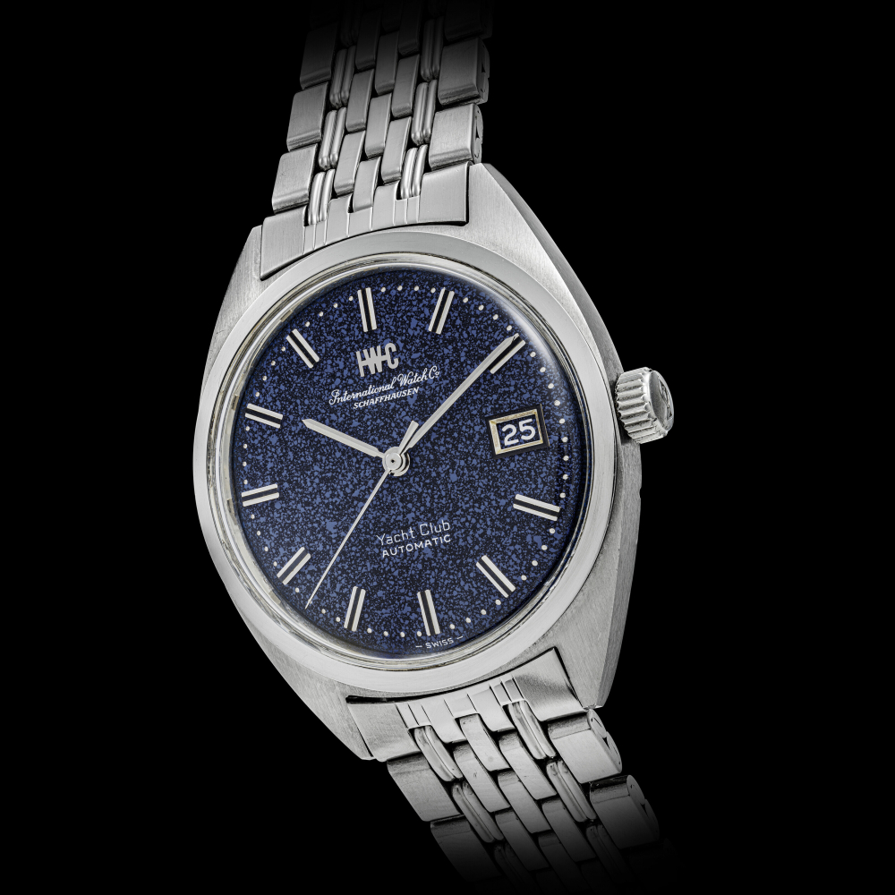 IWC. A STAINLESS STEEL AUTOMATIC WRISTWATCH WITH SWEEP CENTRE SECONDS, DATE AND BRACELET
