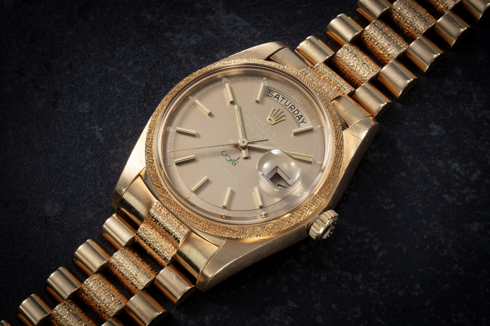 ROLEX, DAY-DATE REF. 1811/8 'QABOOS', A FINE YELLOW GOLD WRISTWATCH WITH THE SIGNATURE OF SULTAN QABOOS BIN SAID, CASE NUMBER: 4'006'162 | Christie’s