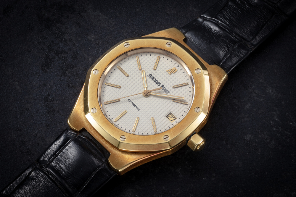 AUDEMARS PIGUET, ROYAL OAK REF. 14800BA, AN ATTRACTIVE GOLD AUTOMATIC WRISTWATCH, CASE NUMBER: D-27657, NO. 046 | Christie’s