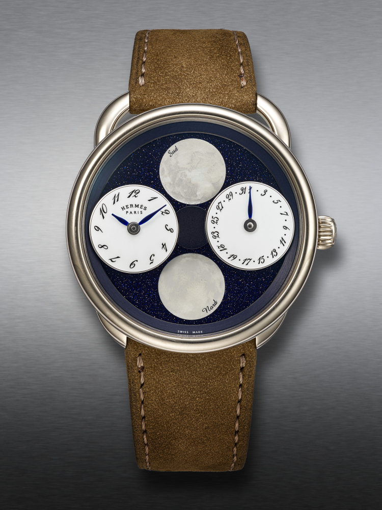 HERMÈS, LIMITED EDITION WHITE GOLD 'ARCEAU L’HEURE DE LA LUNE', WITH MOTHER-OF-PEARL MOON PHASES AND BLUE AVENTURINE DIAL, NO. 11/100, REF. AR1.890A