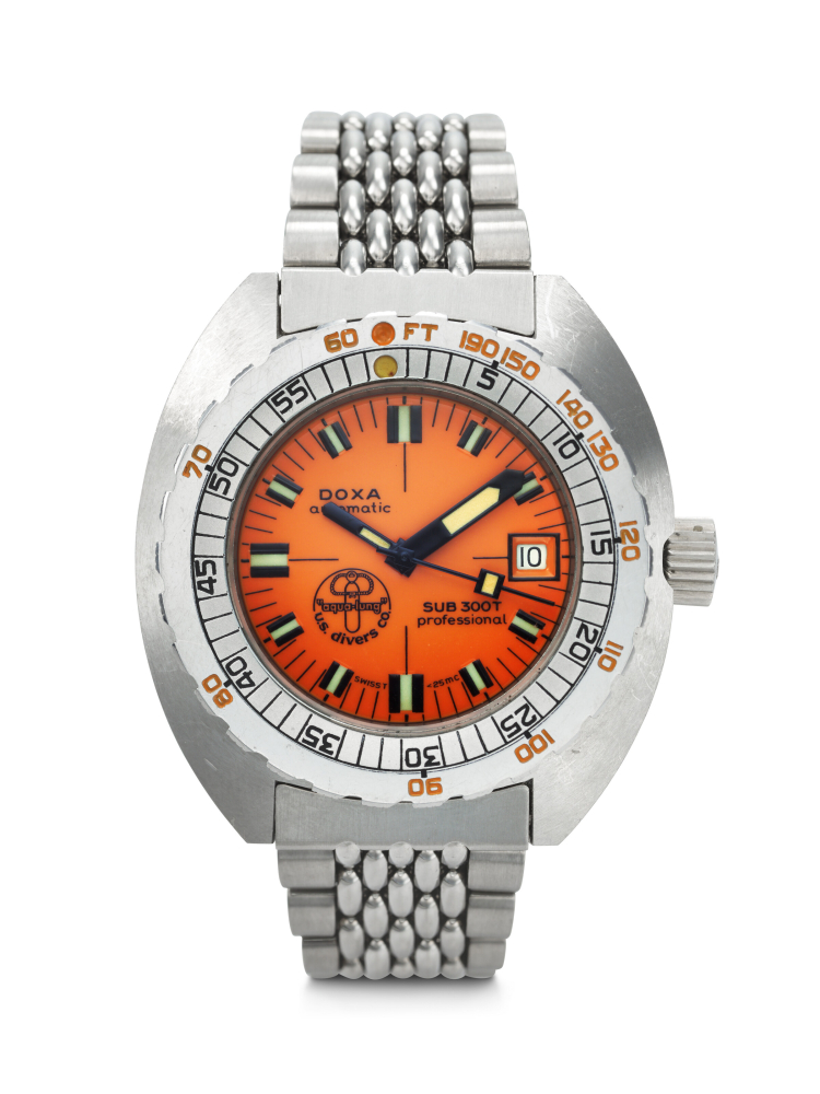 DOXA, RETAILED BY AQUA LUNG, STAINLESS STEEL 'SUB 300T PROFESSIONAL' WITH DATE