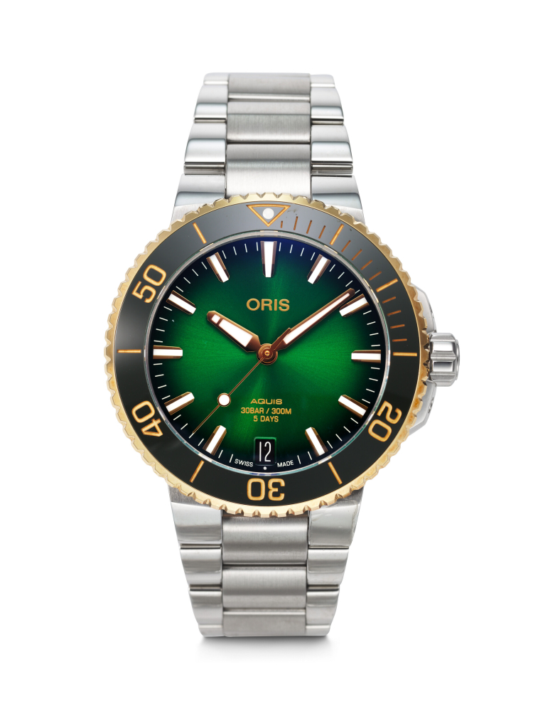 ORIS, STAINLESS STEEL AND YELLOW GOLD 'AQUIS' WITH DATE, REF. 01400776963570782209PEB
