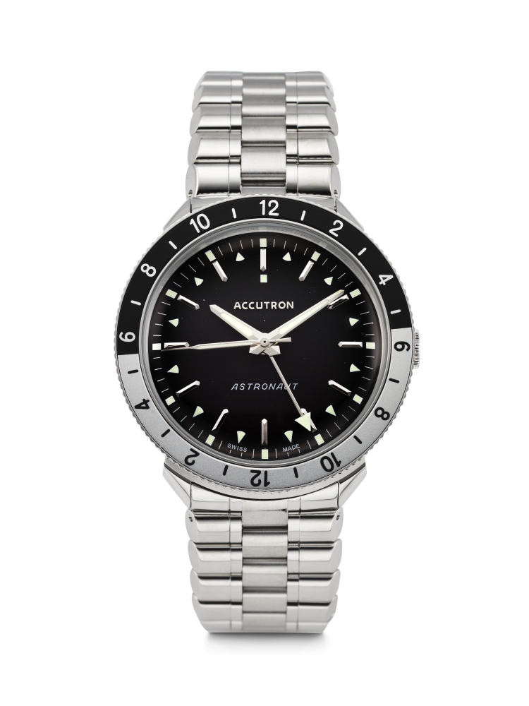 BULOVA ACCUTRON, LIMITED EDITION STAINLESS STEEL DUAL TIME 'ASTRONAUT', REF. 2SW8A002