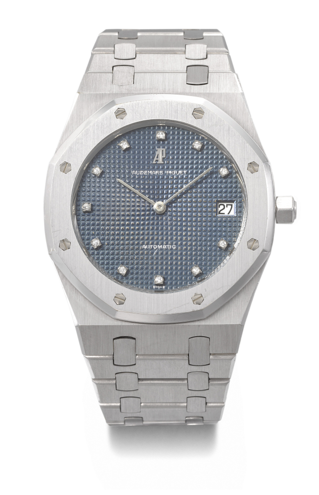 AUDEMARS PIGUET. A REMARKABLE AND ATTRACTIVE 18K WHITE GOLD AND DIAMOND-SET AUTOMATIC WRISTWATCH WITH DATE AND BRACELET
