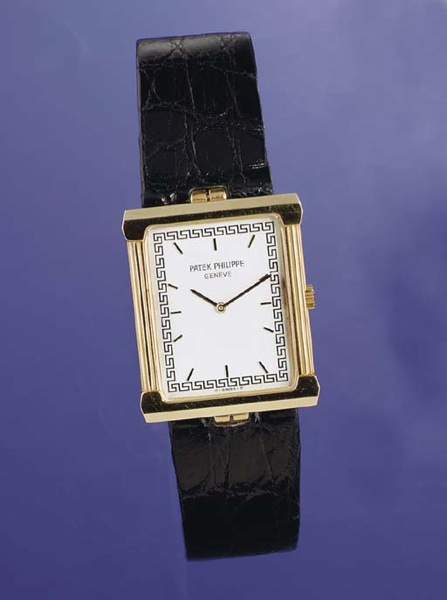 PATEK PHILIPPE. AN 18K GOLD RECTANGULAR WRISTWATCH