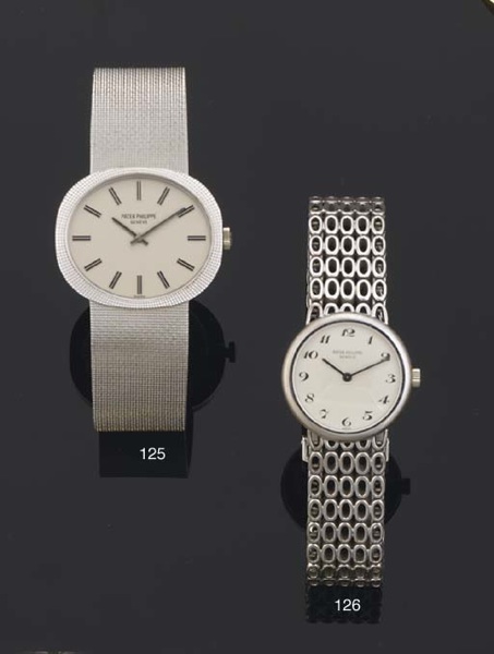 Patek Philippe. A Ladies 18ct White Gold Circular Wristwatch on Bracelet