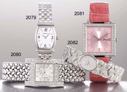 AUDEMARS PIGUET. A LADY'S 18K WHITE GOLD TONNEAU-SHAPED WRISTWATCH WITH BRACELET