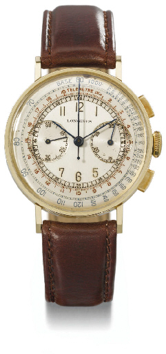 Longines. A fine and large 18K gold chronograph wristwatch with two-tone silvered dial