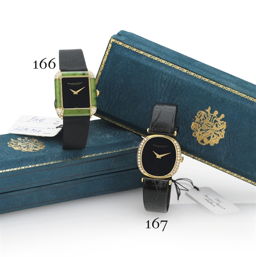 IWC. A FINE LADY'S 18K GOLD, DIAMOND AND ONYX CUSHION WRISTWATCH