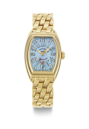 FRANCK MULLER. A LADY'S 18K GOLD AUTOMATIC WRISTWATCH WITH DATE AND BRACELET