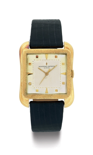 VACHERON CONSTANTIN. A FINE AND RARE 18K GOLD AUTOMATIC OVERSIZED WRISTWATCH WITH CENER SECONDS