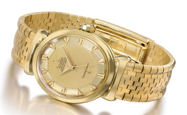 Omega. A fine 18K gold automatic wristwatch with sweep centre seconds, hooded lugs, two-tone gold dial, bracelet and associated case