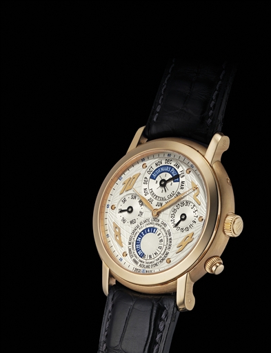AUDEMARS PIGUET. A FINE 18K PINK GOLD AUTOMATIC PERPETUAL CALENDAR WORLD TIME WRISTWATCH WITH LEAP YEAR INDICATION
