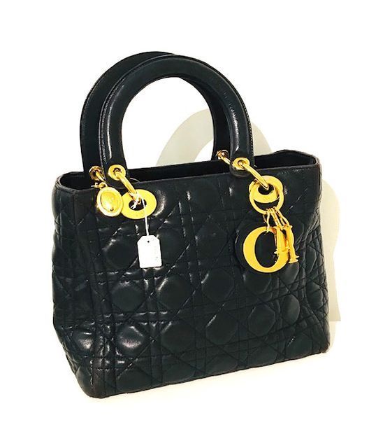 dior medium lady dior